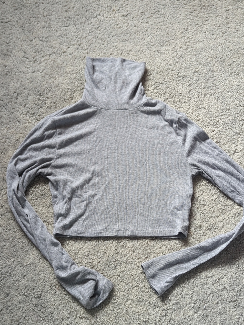 Women's Gray Cropped Turtleneck Sweater